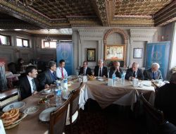 MÜSİAD bilim adamlarını ağırladı